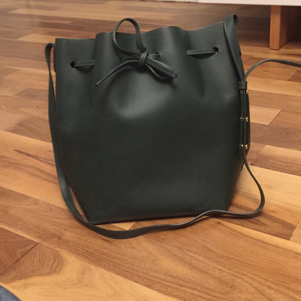Green mansur Gavriel Bucket tote NWOT